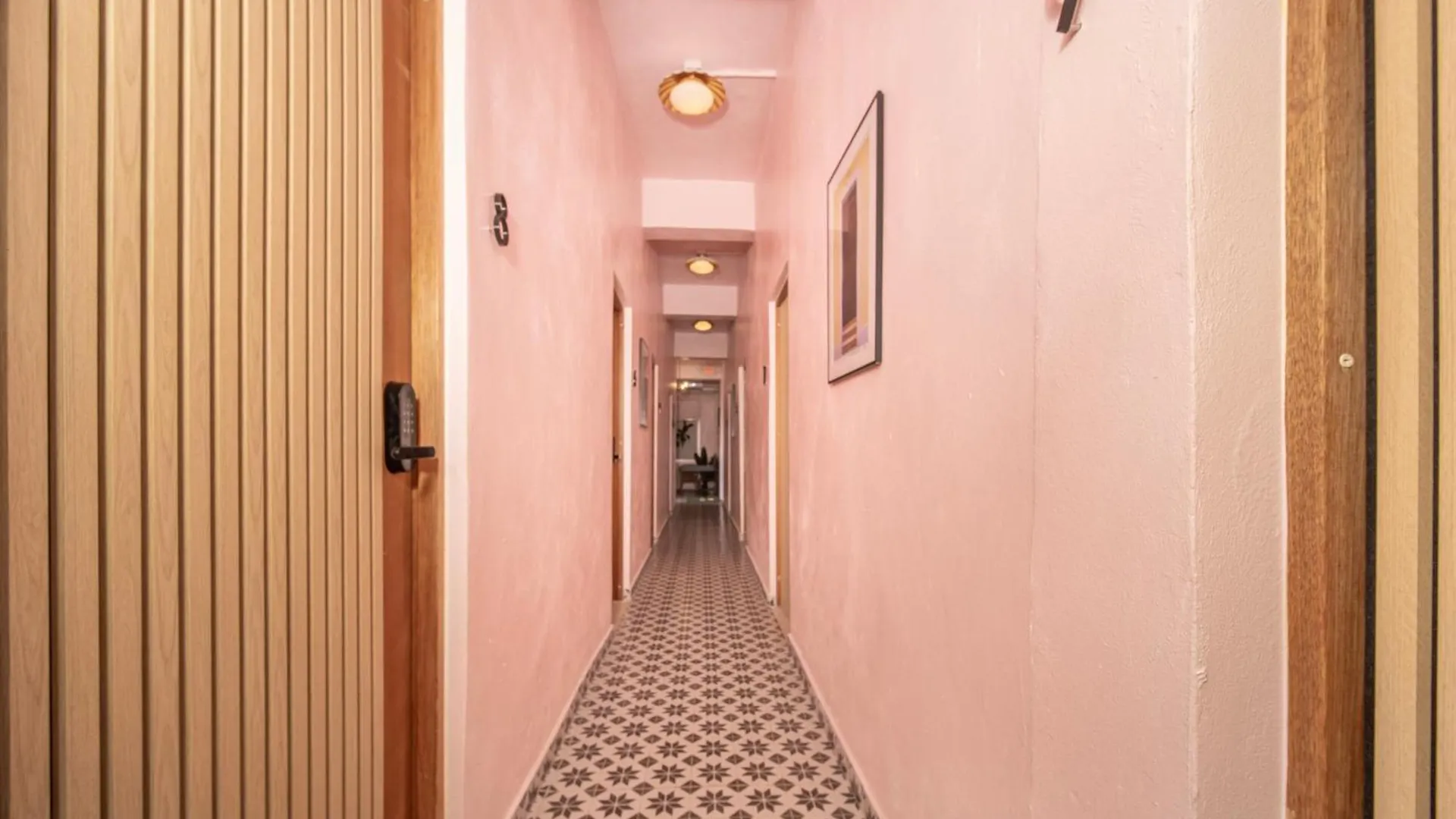 Room 3 Vibrant Walkable Hub In Santurce San Juan Hotel
