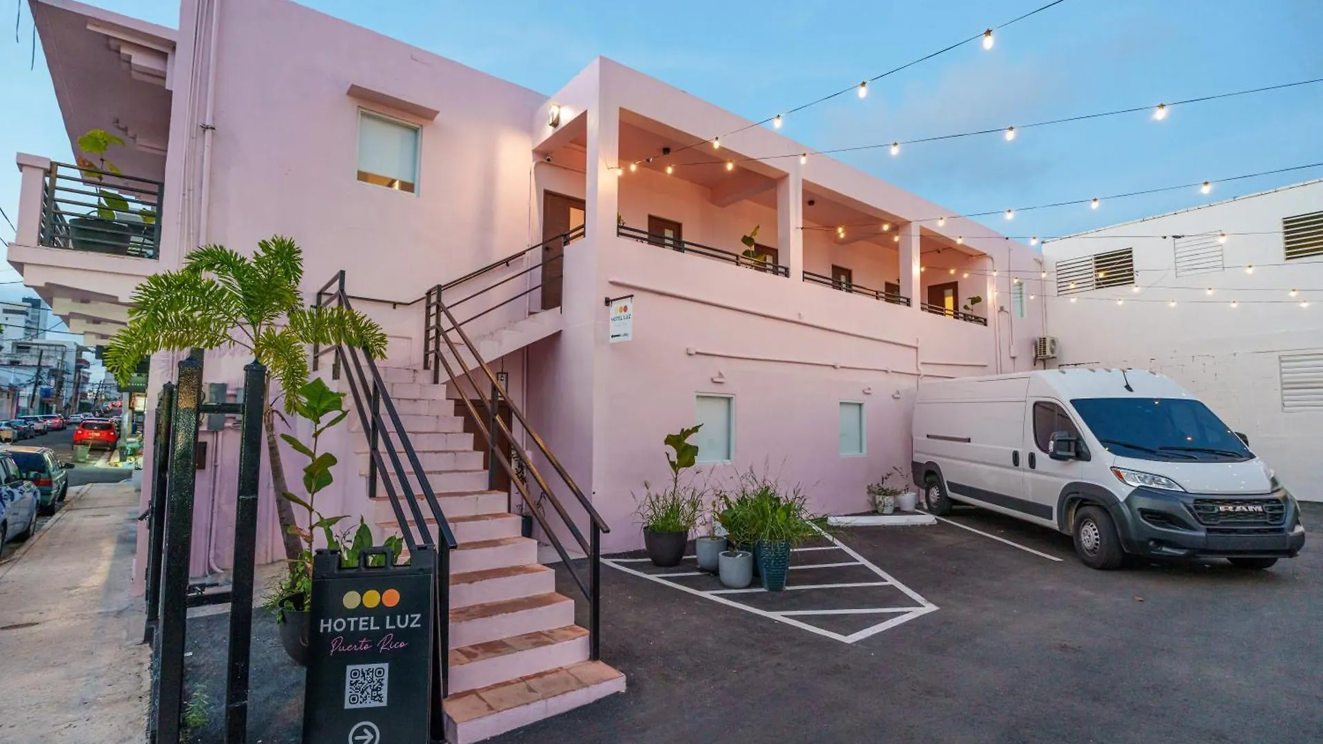 Room 3 Vibrant Walkable Hub In Santurce San Juan Puerto Rico